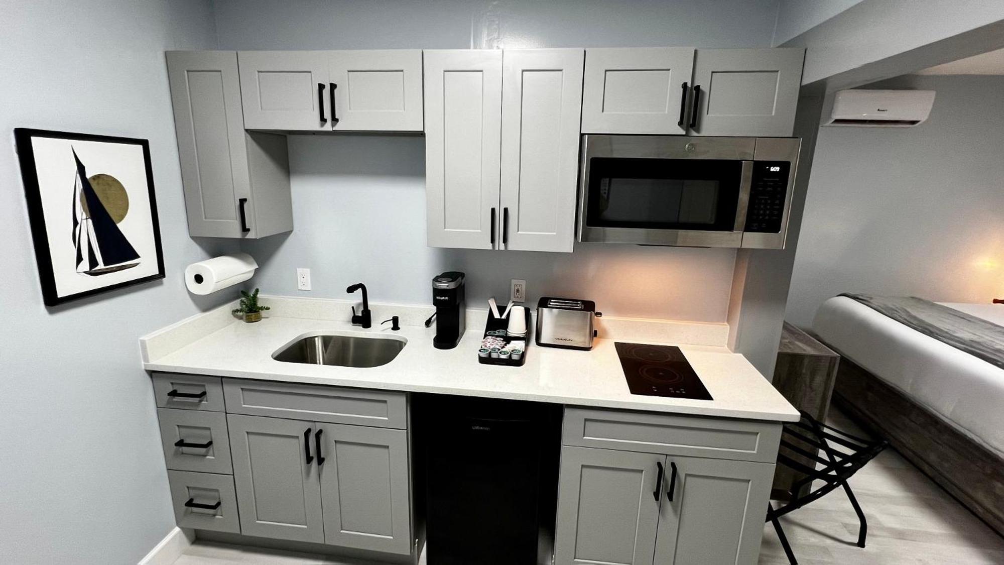 Oceano Suites Daytona Beach Room photo