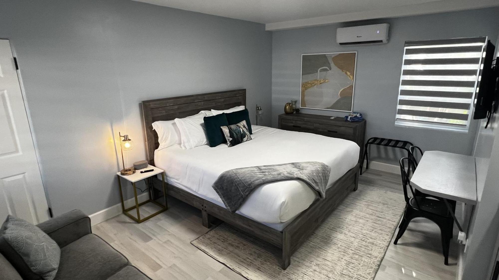 Oceano Suites Daytona Beach Room photo