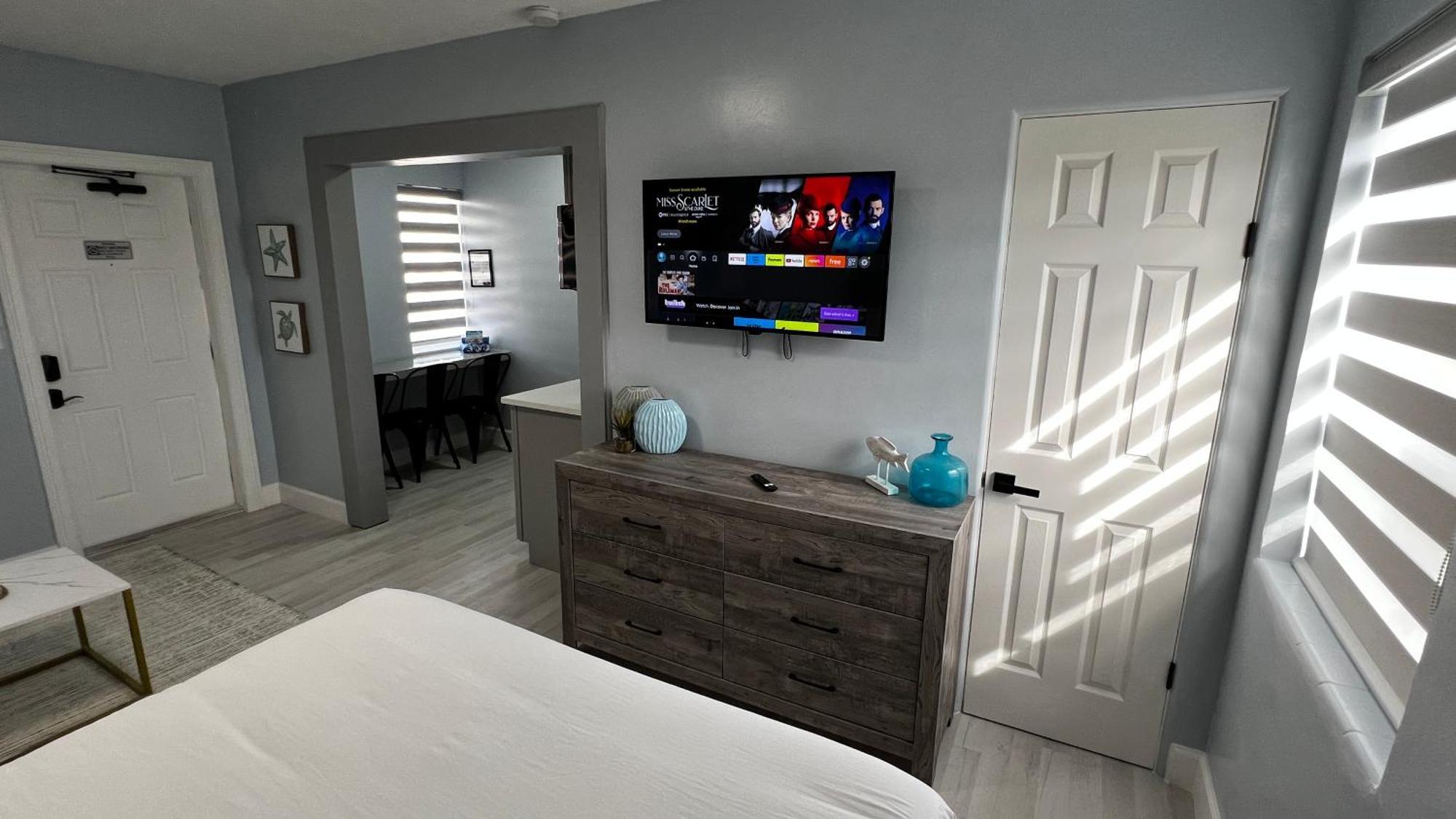 Oceano Suites Daytona Beach Room photo
